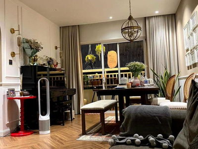 Sunrise City, Vietnam  Sunrise City, Vietnam