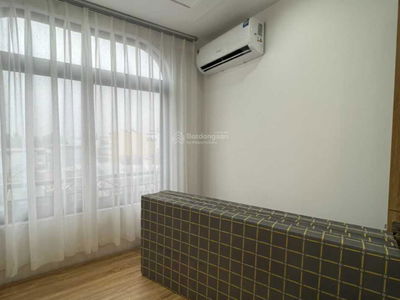 Pham Van Dong Street, Vietnam Pham Van Dong Street, Vietnam