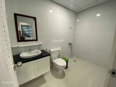 Topaz Elite, Vietnam Topaz Elite, Vietnam