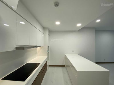 Sunwah Pearl, Vietnam Sunwah Pearl, Vietnam