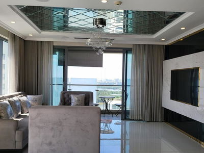 Diamond Island, Vietnam Diamond Island, Vietnam