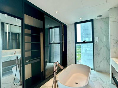 The Crest Residence, Vietnam The Crest Residence, Vietnam