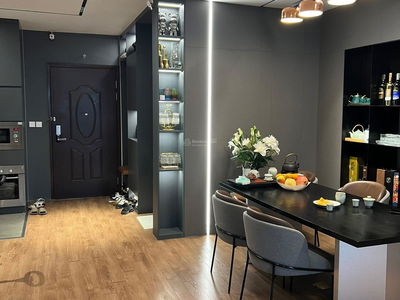 Gold Tower, Vietnam  Gold Tower, Vietnam