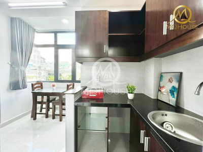 Bach Dang Street, Vietnam Bach Dang Street, Vietnam