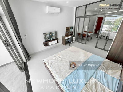 Bach Dang Street, Vietnam Bach Dang Street, Vietnam