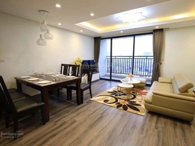 D'. Le Pont D'or - Hoang Cau, Vietnam D'. Le Pont D'or - Hoang Cau, Vietnam