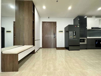 The Monarchy Project, Vietnam The Monarchy Project, Vietnam