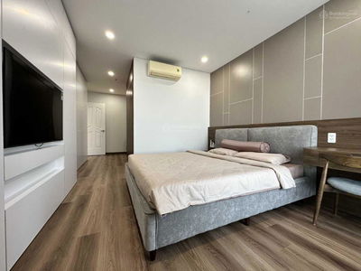 The Monarchy Project, Vietnam  The Monarchy Project, Vietnam