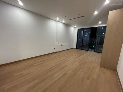 Lancaster Luminaire Project, Vietnam  Lancaster Luminaire Project, Vietnam