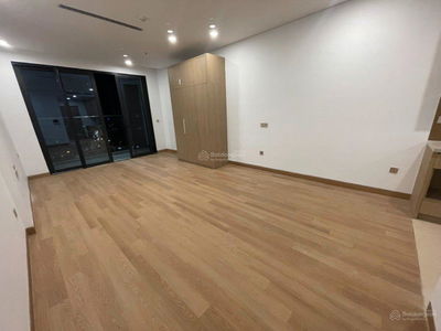 Lancaster Luminaire Project, Vietnam  Lancaster Luminaire Project, Vietnam