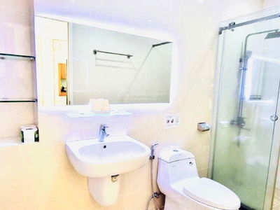 Him Lam Riverside, Vietnam  Him Lam Riverside, Vietnam