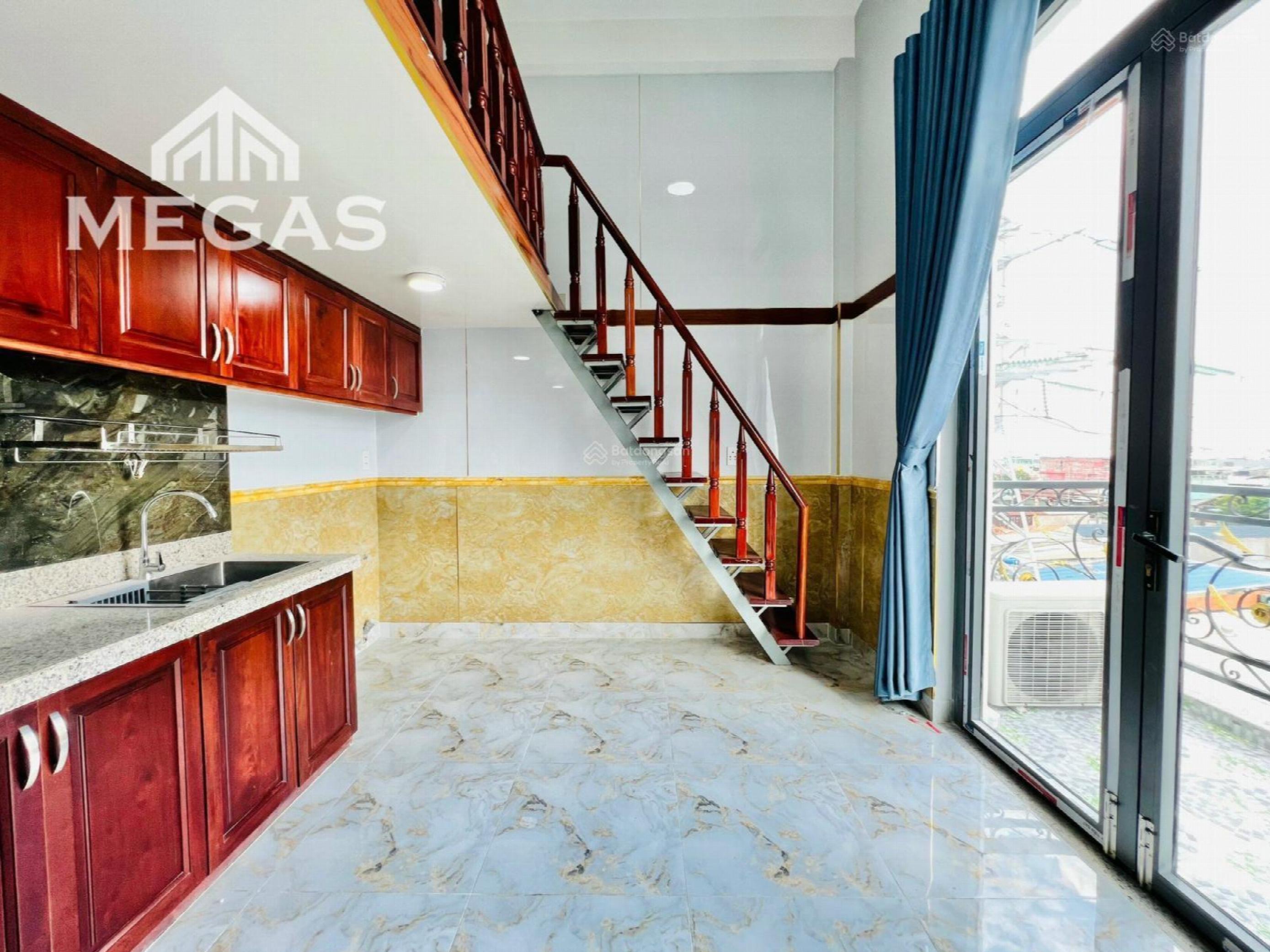 Pham Dang Giang Street, Vietnam Pham Dang Giang Street, Vietnam