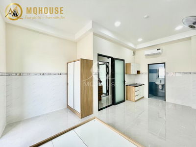 Au Co Street, Vietnam Au Co Street, Vietnam