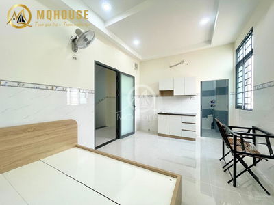 Au Co Street, Vietnam Au Co Street, Vietnam