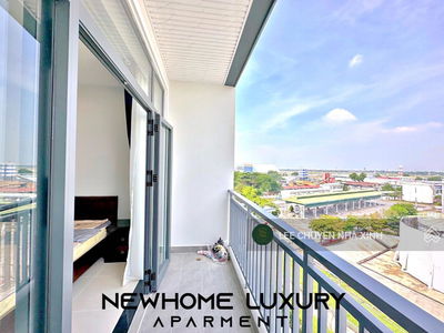 Bach Dang Street, Vietnam Bach Dang Street, Vietnam