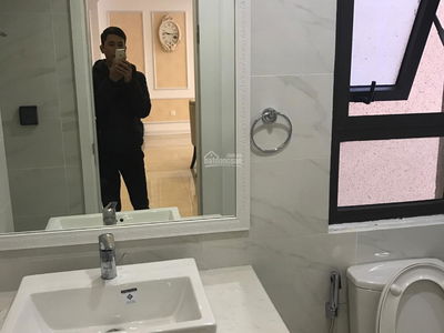 D'. Le Pont D’or - Hoang Cau, Vietnam D'. Le Pont D’or - Hoang Cau, Vietnam