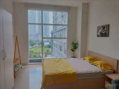 Sunrise City, Vietnam Sunrise City, Vietnam