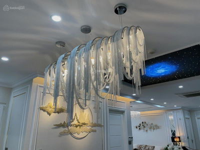 The Nine, Vietnam The Nine, Vietnam