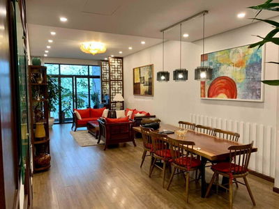 The Golden Palm Le Van Luong, Vietnam  The Golden Palm Le Van Luong, Vietnam