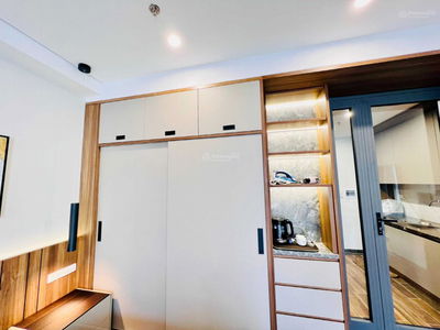 Hong Tien Street, Vietnam Hong Tien Street, Vietnam