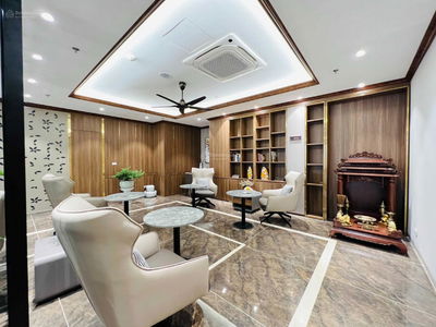 Hong Tien Street, Vietnam Hong Tien Street, Vietnam