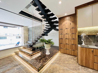 Hong Tien Street, Vietnam Hong Tien Street, Vietnam