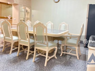 Royal Castle, Bangkok, Thailand Royal Castle, Bangkok, Thailand