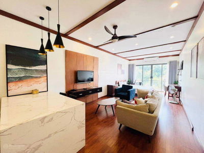 Ngo Si Lien Street, Vietnam Ngo Si Lien Street, Vietnam