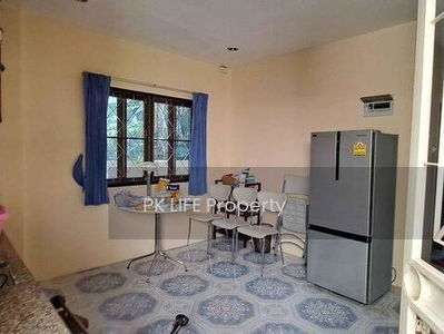 Gehäuse In Kathu, Thailand Gehäuse In Kathu, Thailand