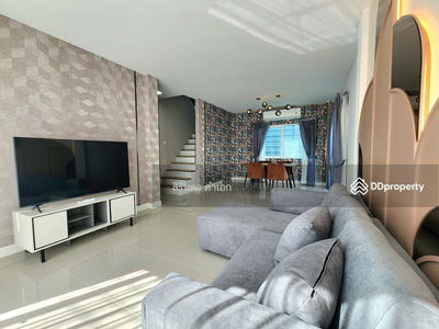 Grand Pleno Mega Bangna, Samut Prakan, Thailand Grand Pleno Mega Bangna, Samut Prakan, Thailand