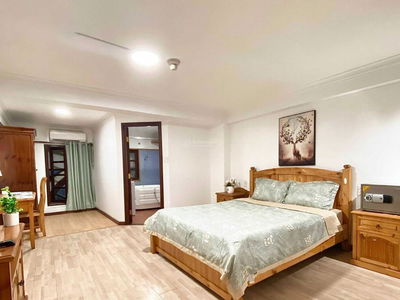 Tran Quang Khai Street, Vietnam Tran Quang Khai Street, Vietnam