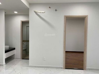 Charm City, Vietnam Charm City, Vietnam