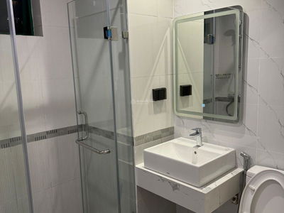 Trung Hoa Nhan Chinh, Vietnam Trung Hoa Nhan Chinh, Vietnam