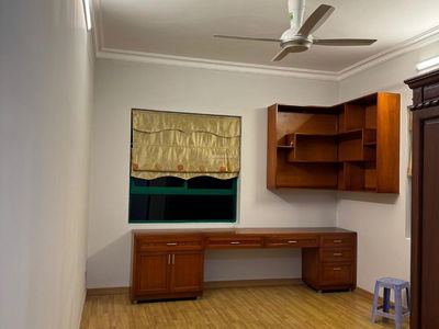 Trung Hoa Nhan Chinh, Vietnam Trung Hoa Nhan Chinh, Vietnam