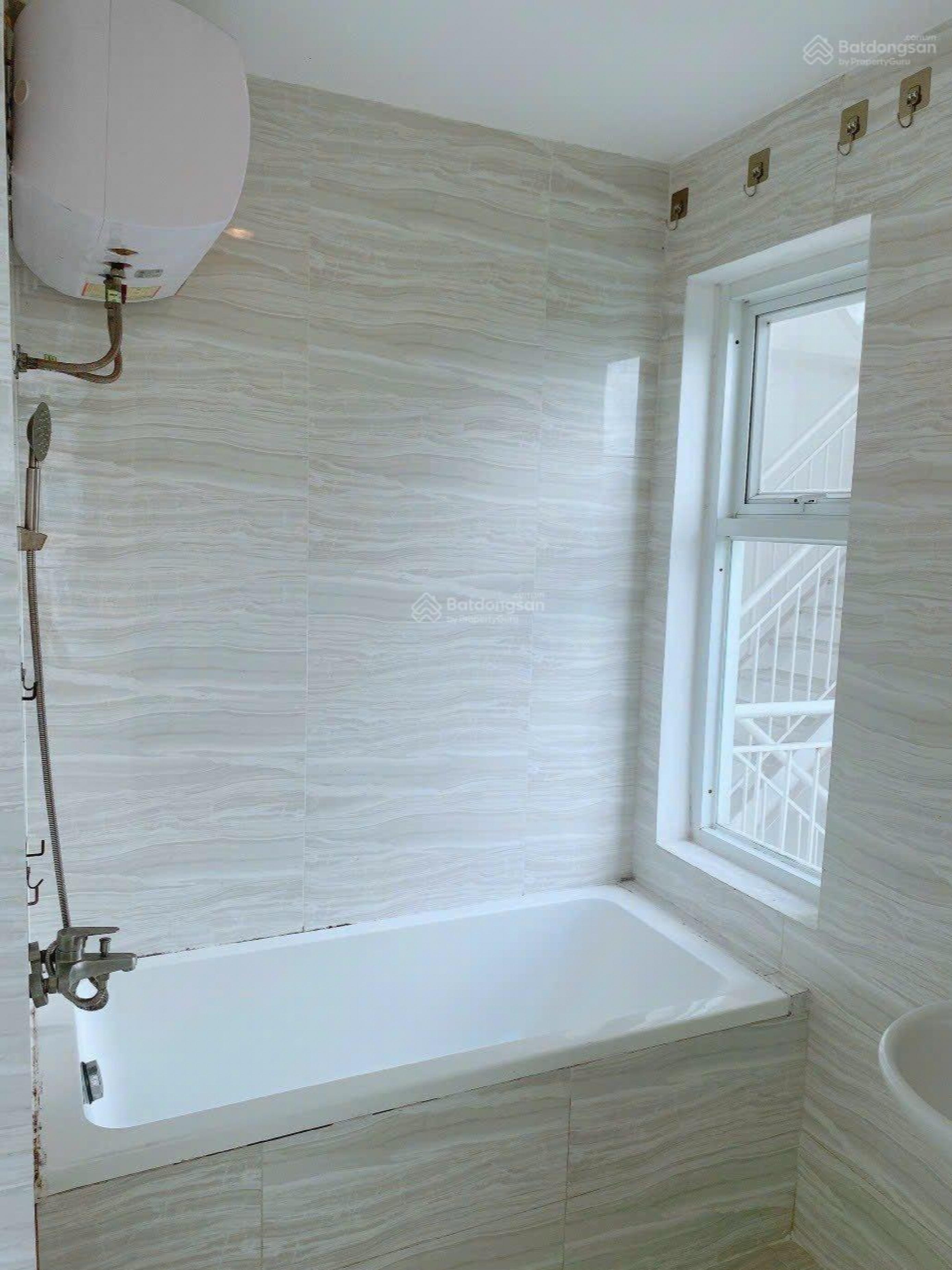 Terra Rosa, Vietnam Terra Rosa, Vietnam