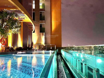 De La Sol, Vietnam De La Sol, Vietnam