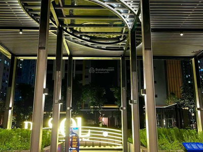 De La Sol, Vietnam De La Sol, Vietnam