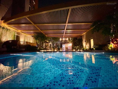 De La Sol, Vietnam De La Sol, Vietnam