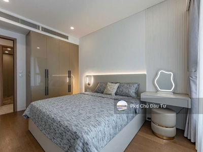 The River Thu Thiem, Vietnam The River Thu Thiem, Vietnam