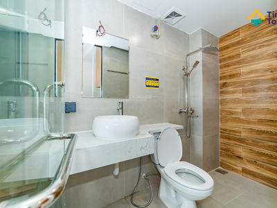 Gehäuse In Hanoi, Vietnam Gehäuse In Hanoi, Vietnam