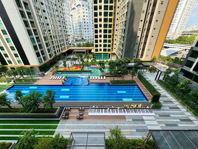 De La Sol, Vietnam De La Sol, Vietnam