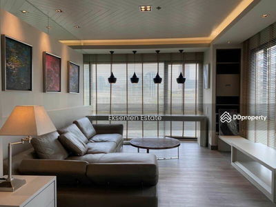 Noble Reflex, Bangkok, Thailand Noble Reflex, Bangkok, Thailand