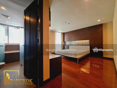 Richmond Hills Residence Thonglor 25, Bangkok, Thailand Richmond Hills Residence Thonglor 25, Bangkok, Thailand