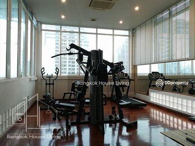 Prompong Mansion, Bangkok, Thailand Prompong Mansion, Bangkok, Thailand