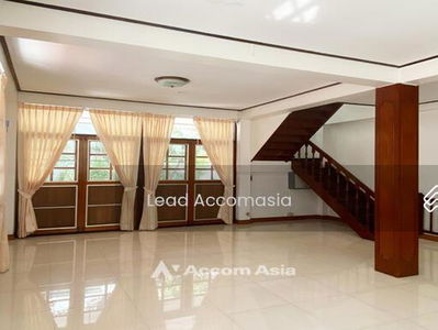 3 Bedrooms House for Sale and Rent in Sukhumvit, Bangkok near BTS Thong Lo (910003), Bangkok, Thailand 3 Bedrooms House for Sale and Rent in Sukhumvit, Bangkok near BTS Thong Lo (910003), Bangkok, Thailand