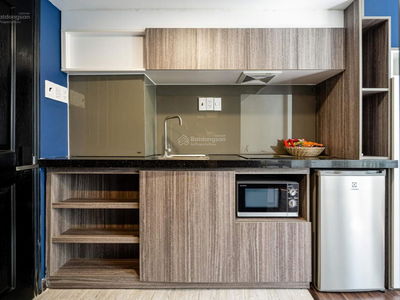 Nguyen Cuu Van Street, Vietnam Nguyen Cuu Van Street, Vietnam