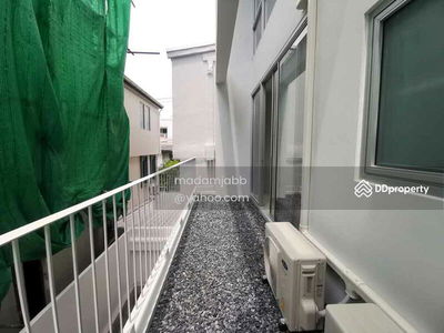 Near Central Rama 3 Nakhon Thai Village, Sathu Pradit Townhome 31 sq m., Bangkok, Thailand Near Central Rama 3 Nakhon Thai Village, Sathu Pradit Townhome 31 sq m., Bangkok, Thailand