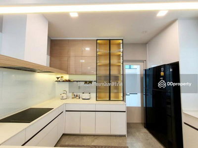 Manthana Km.15, Samut Prakan, Thailand Manthana Km.15, Samut Prakan, Thailand