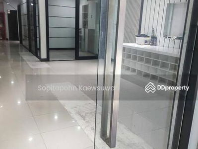 10120, Bangkok, Thailand 10120, Bangkok, Thailand