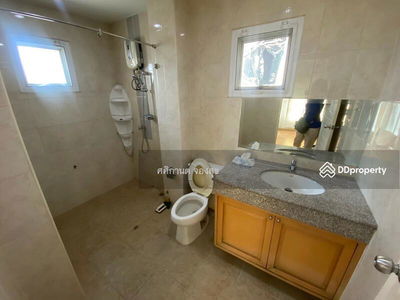 Townhome kaset No.11, Bangkok, Thailand Townhome kaset No.11, Bangkok, Thailand